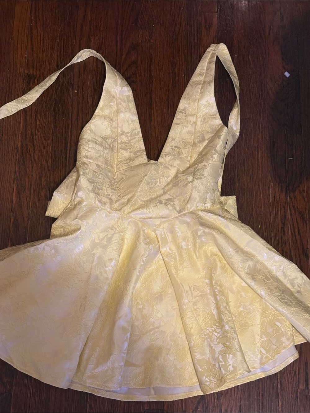 Women's Ivory Floral Jacquard Plunge Bodice Sleepwear Top